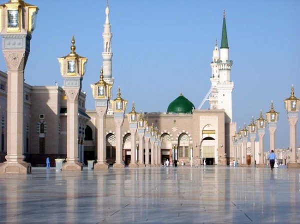 go-makkah-hajj-oumra-owf6ji-al-masjid-al-nabawi-madinajpg